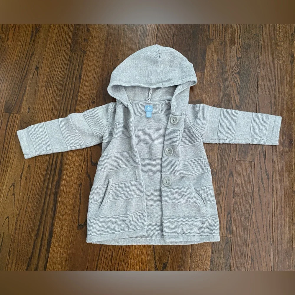 Baby GAP- 3yrs 100% cotton Hooded Knit Cardigan Light Gray pockets button front